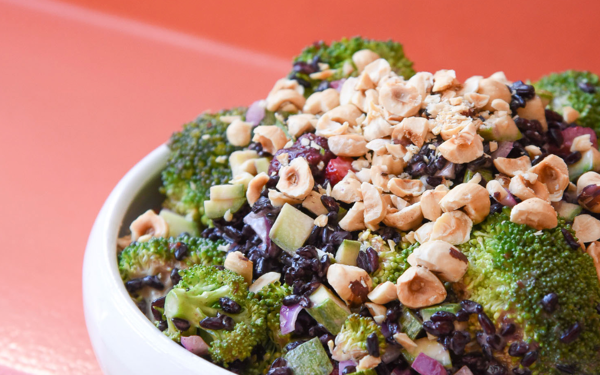 Salad with Raw Broccoli and Hazelnuts