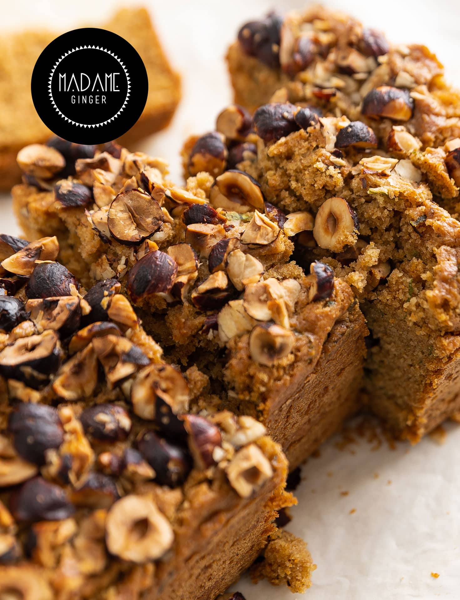 Ψωμί Φόρμας με Φουντουκοβούτυρο